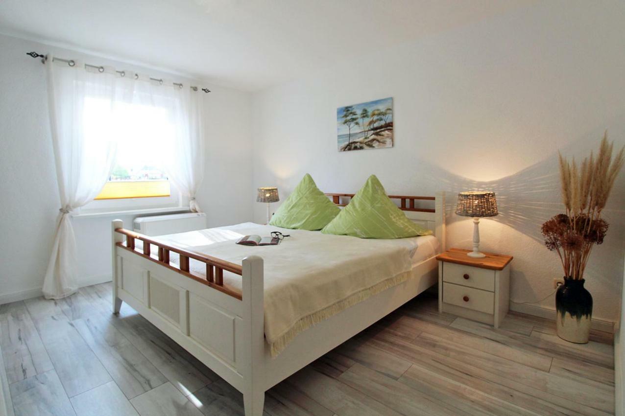 Neuendorf Heide Zur Alten Boddenfischerei Ferienwohnung Zander מראה חיצוני תמונה